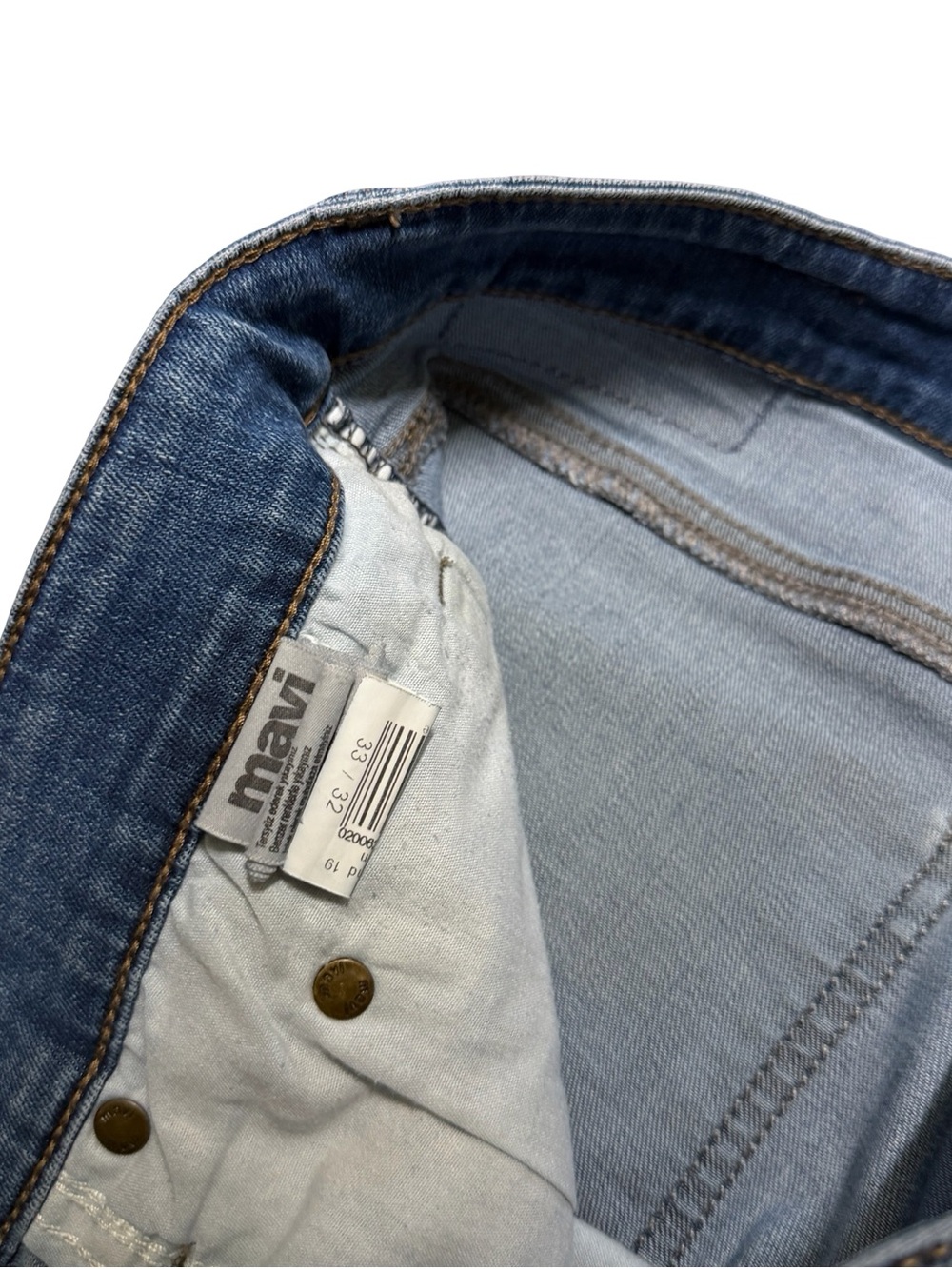 Mens Mavi Jeans Myles Straight Leg Medium Wash Blue Denim Size 33x32 - Picture 7 of 8
